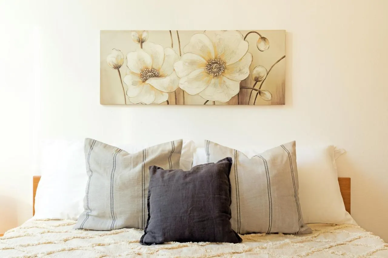 Virginia Apartments 파르마